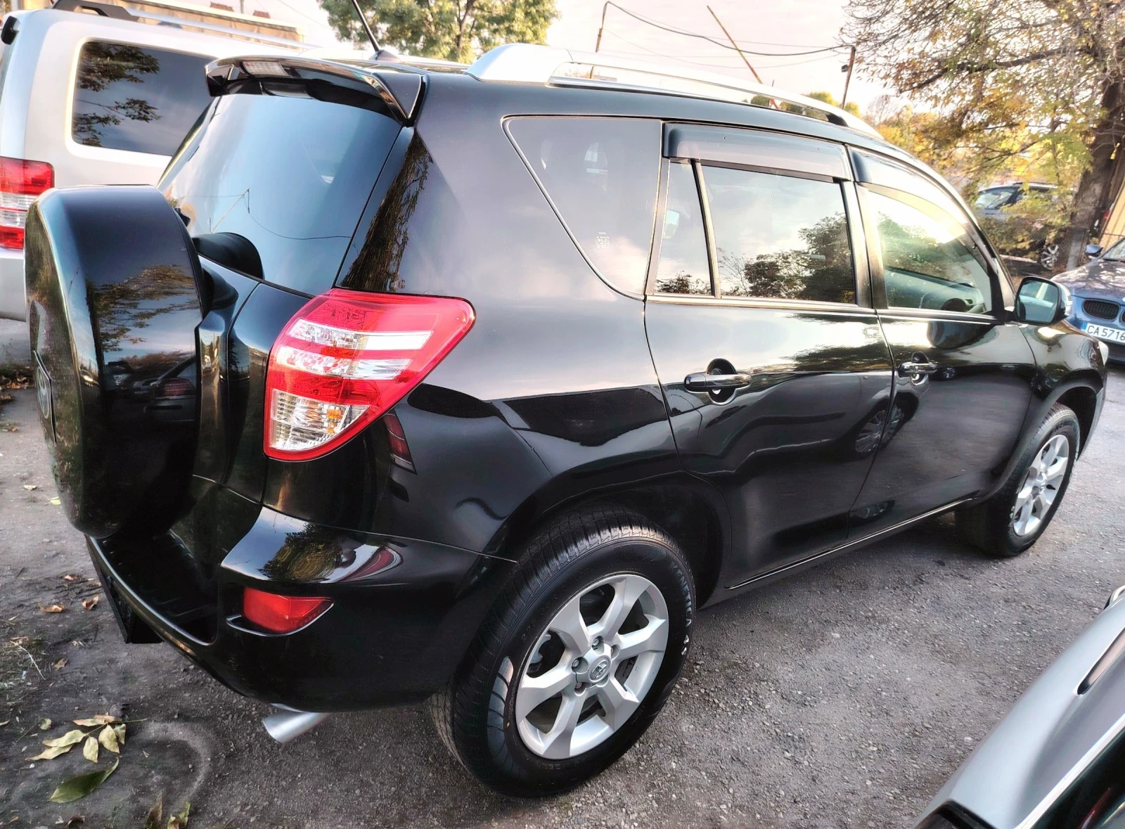 Toyota Rav4 2.2D4D/SOLL - изображение 5