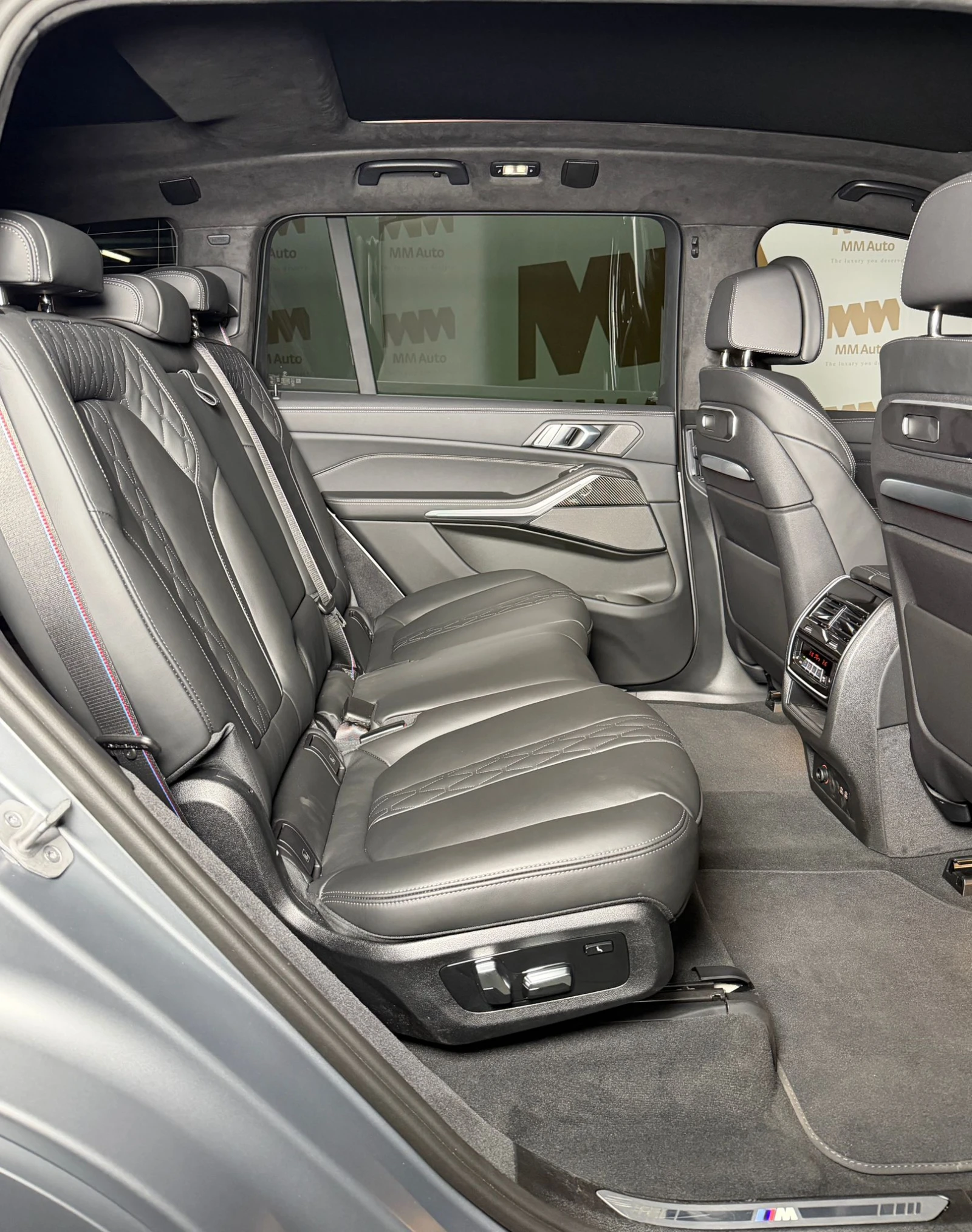 BMW X7 40d* xDrive* M-SportPRO* HuD* Pano* H/K | Mobile.bg � ����������� 12