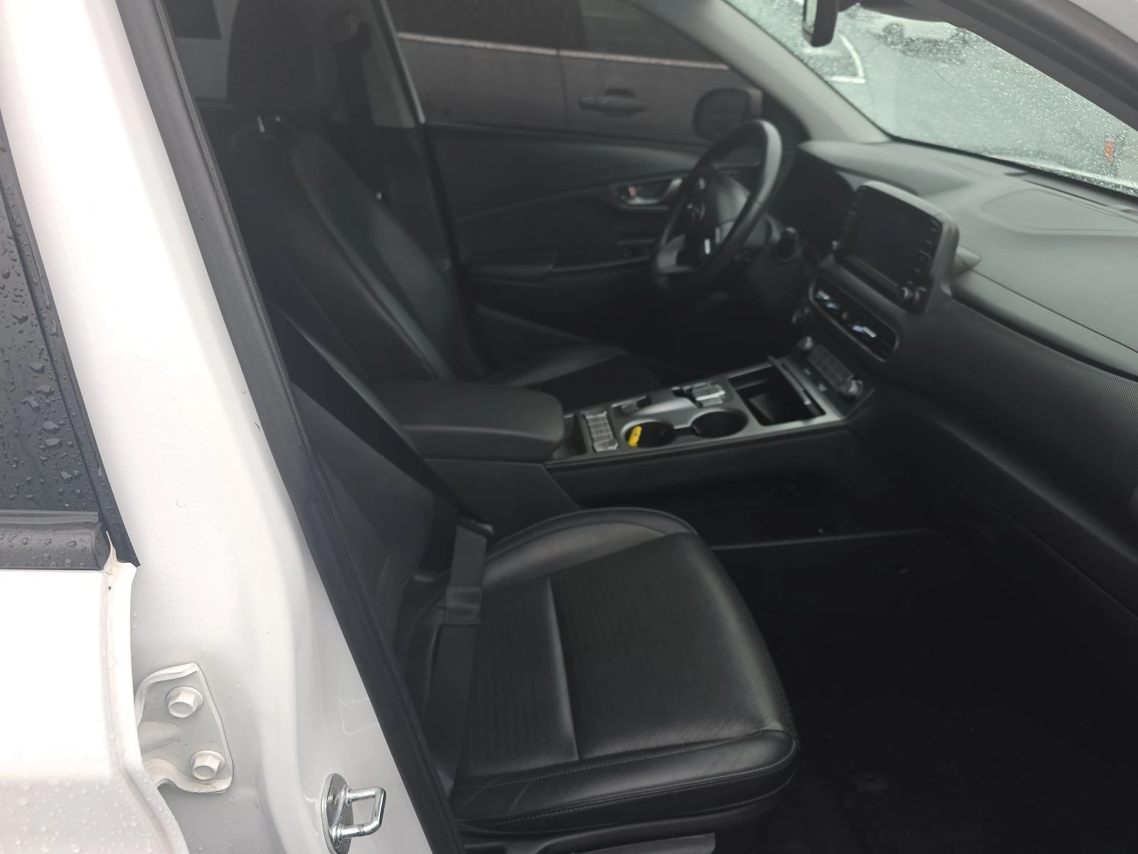 Hyundai Kona, снимка 8 - Автомобили и джипове - 53893890