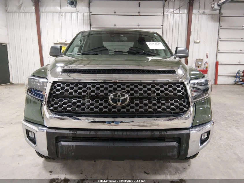 Toyota Tundra 5.7l Sr5, снимка 12 - Автомобили и джипове - 53906531