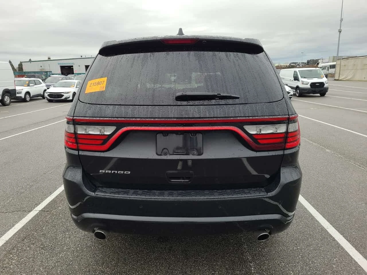 Dodge Durango R/T /CARFAX/Подгрев/Обдух/Шибедах/7 места, снимка 4 - Автомобили и джипове - 54120442