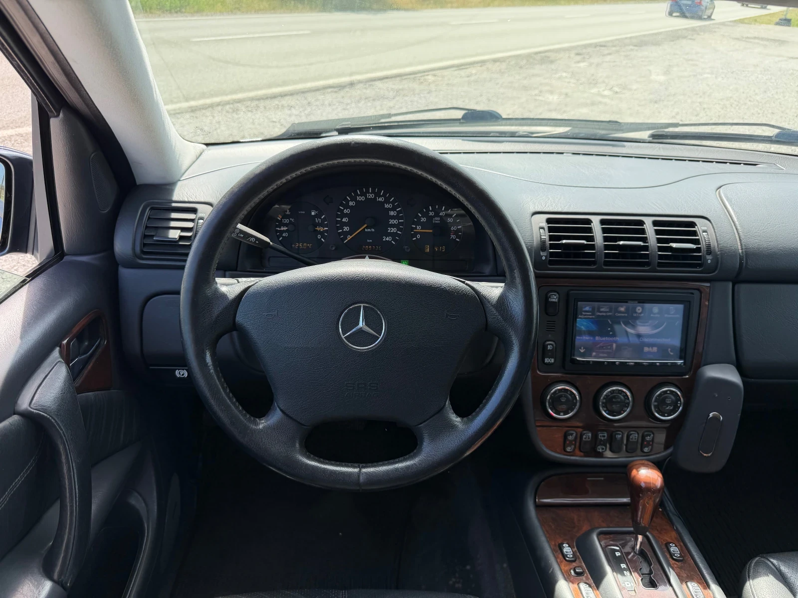 Mercedes-Benz ML 500 V8 M113 * 209хил км* , снимка 12 - Автомобили и джипове - 54925188