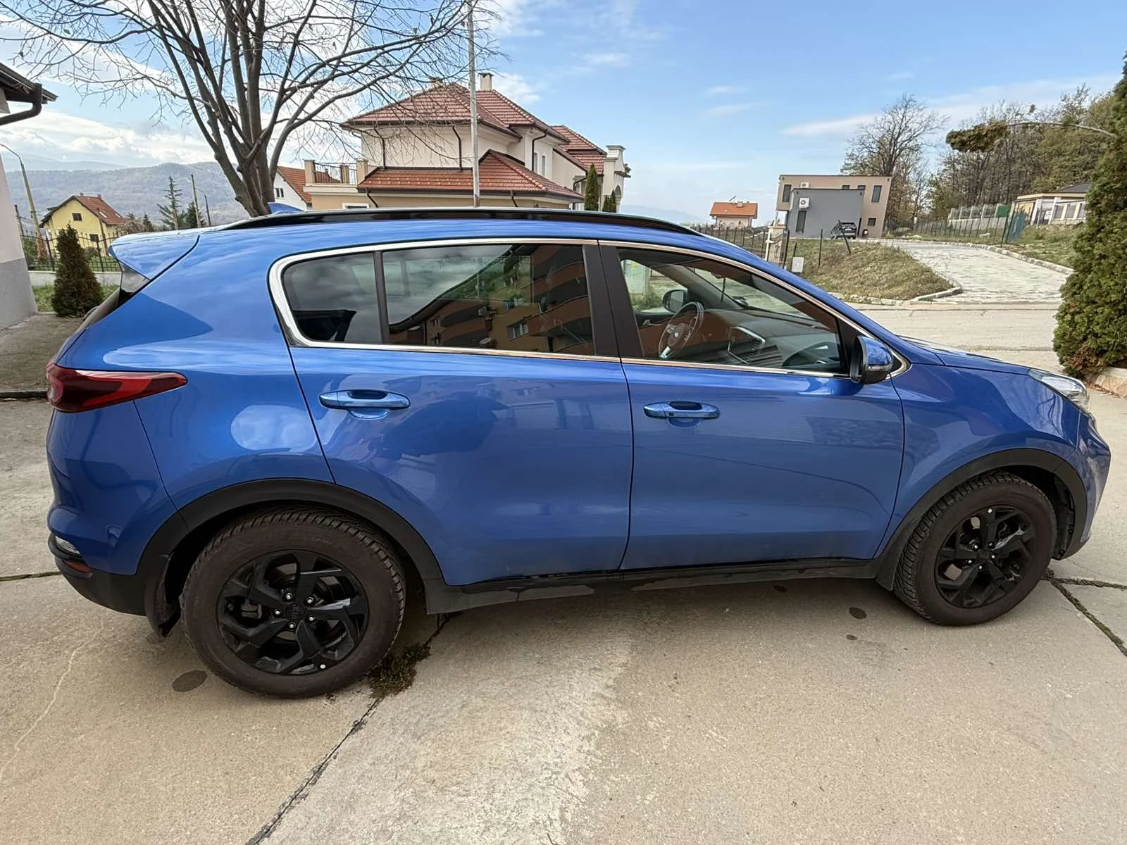 Kia Sportage, снимка 2 - Автомобили и джипове - 55310336