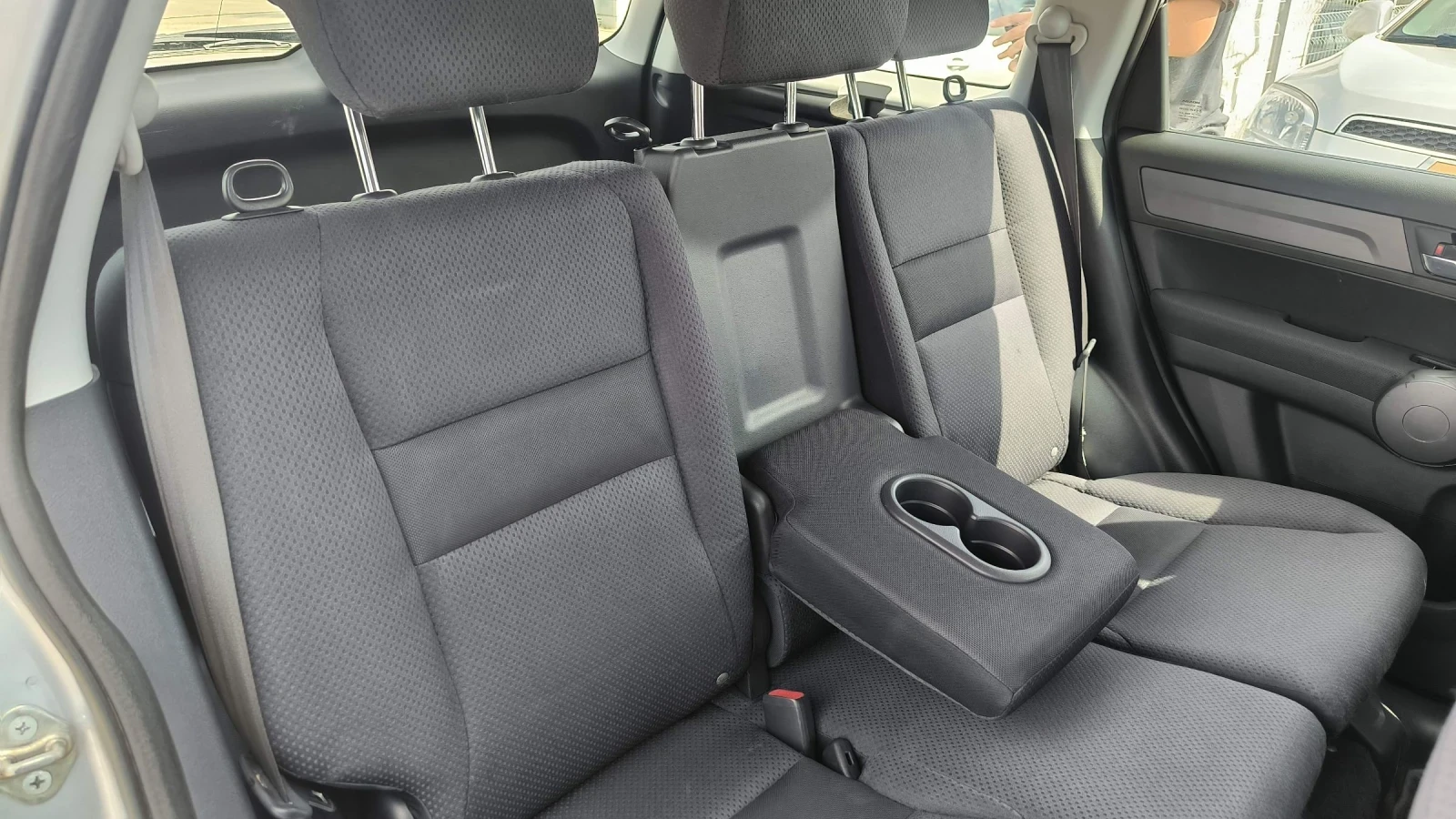Honda Cr-v 2.2CDTI , снимка 11 - Автомобили и джипове - 55433311