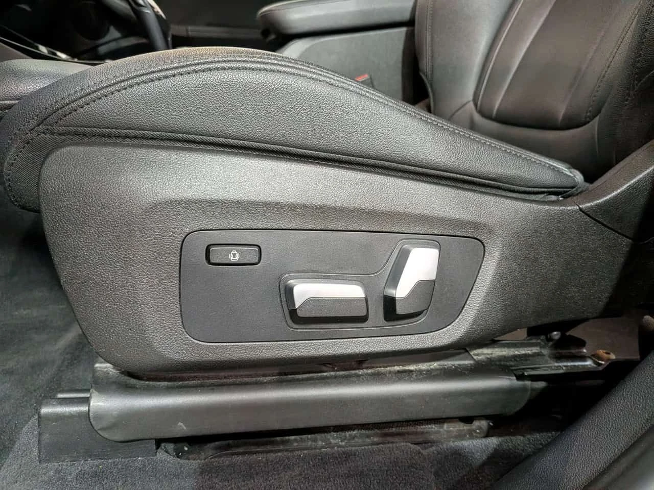 BMW X3 xDrive30i* ЦЕНА ДО БЪЛГАРИЯ* АВТОКРЕДИТ* , снимка 10 - Автомобили и джипове - 55477635