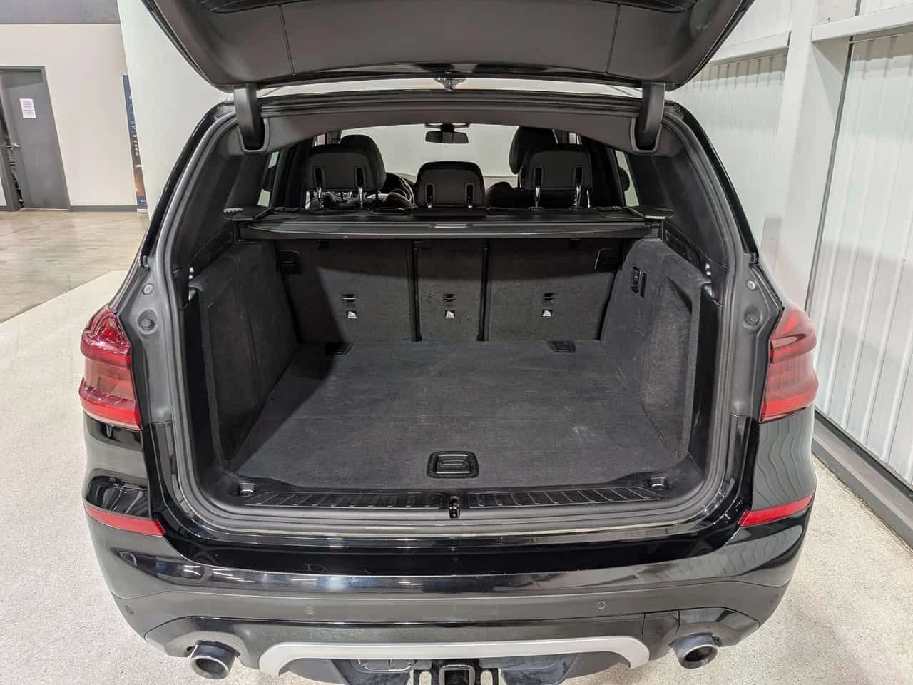 BMW X3 xDrive30i* ЦЕНА ДО БЪЛГАРИЯ* АВТОКРЕДИТ* , снимка 7 - Автомобили и джипове - 55477635