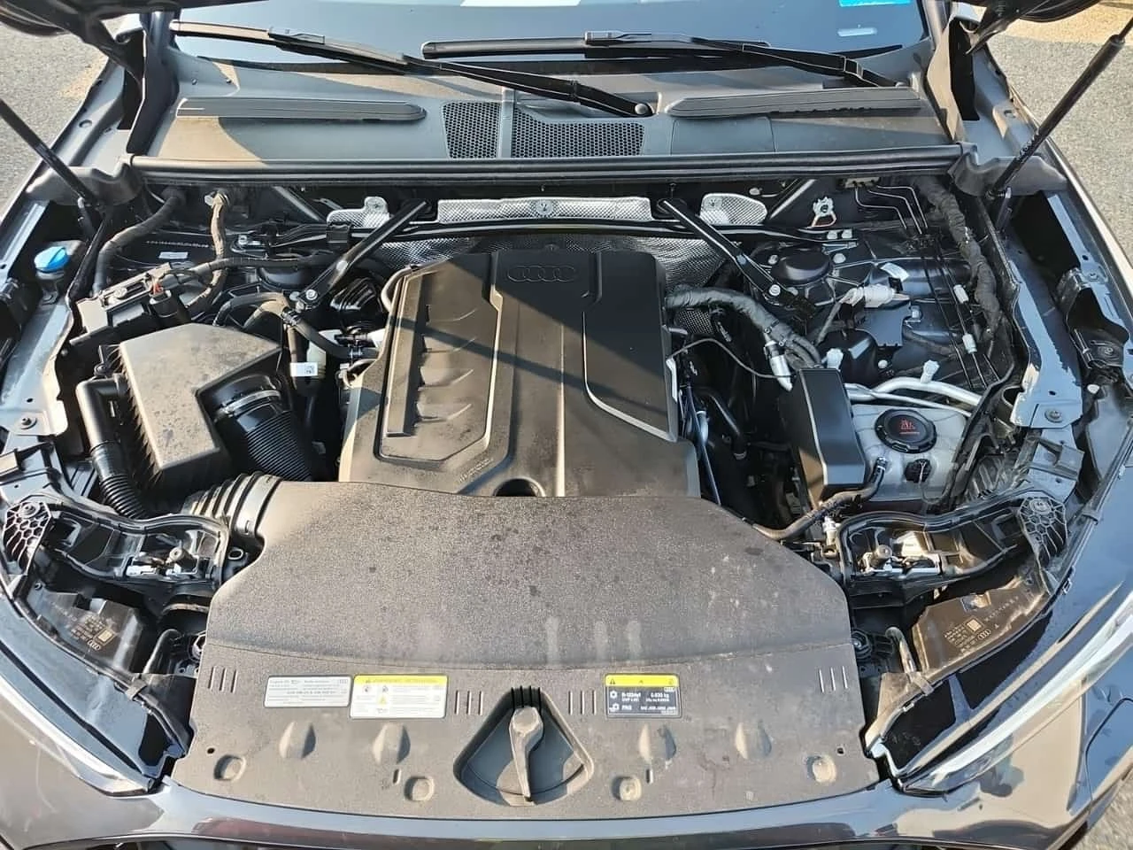 Audi Q5 * PROGRESSIV * CARFAX * , снимка 16 - Автомобили и джипове - 55773573