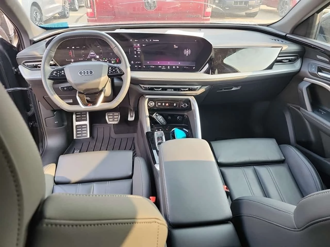 Audi Q5 * PROGRESSIV * CARFAX * , снимка 7 - Автомобили и джипове - 55773573