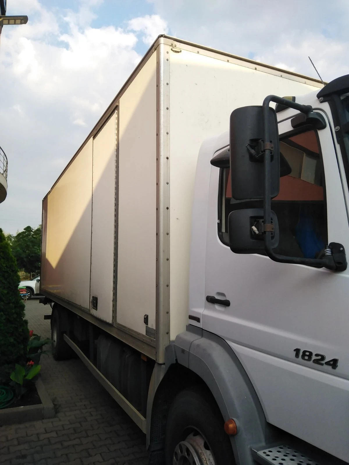 Mercedes-Benz 1824 Axor, снимка 4 - Камиони - 55674910