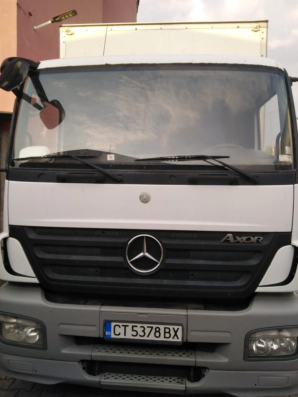 Mercedes-Benz 1824 Axor