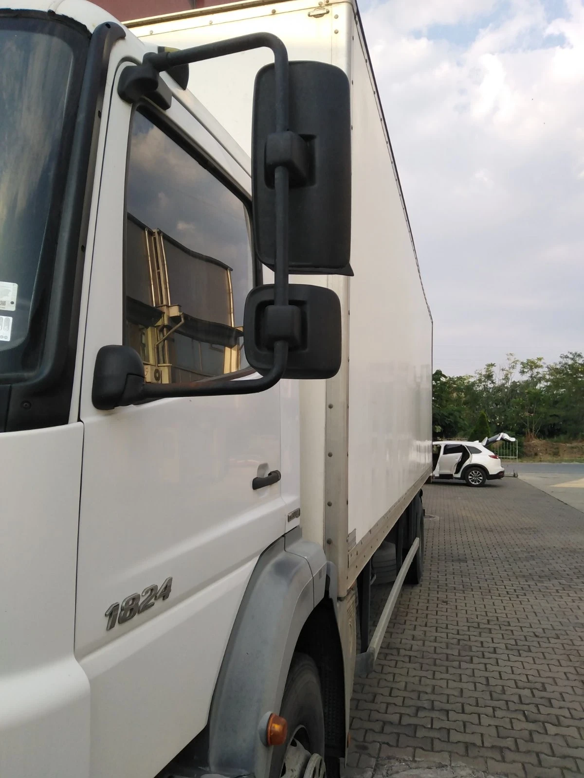 Mercedes-Benz 1824 Axor, снимка 2 - Камиони - 55674910