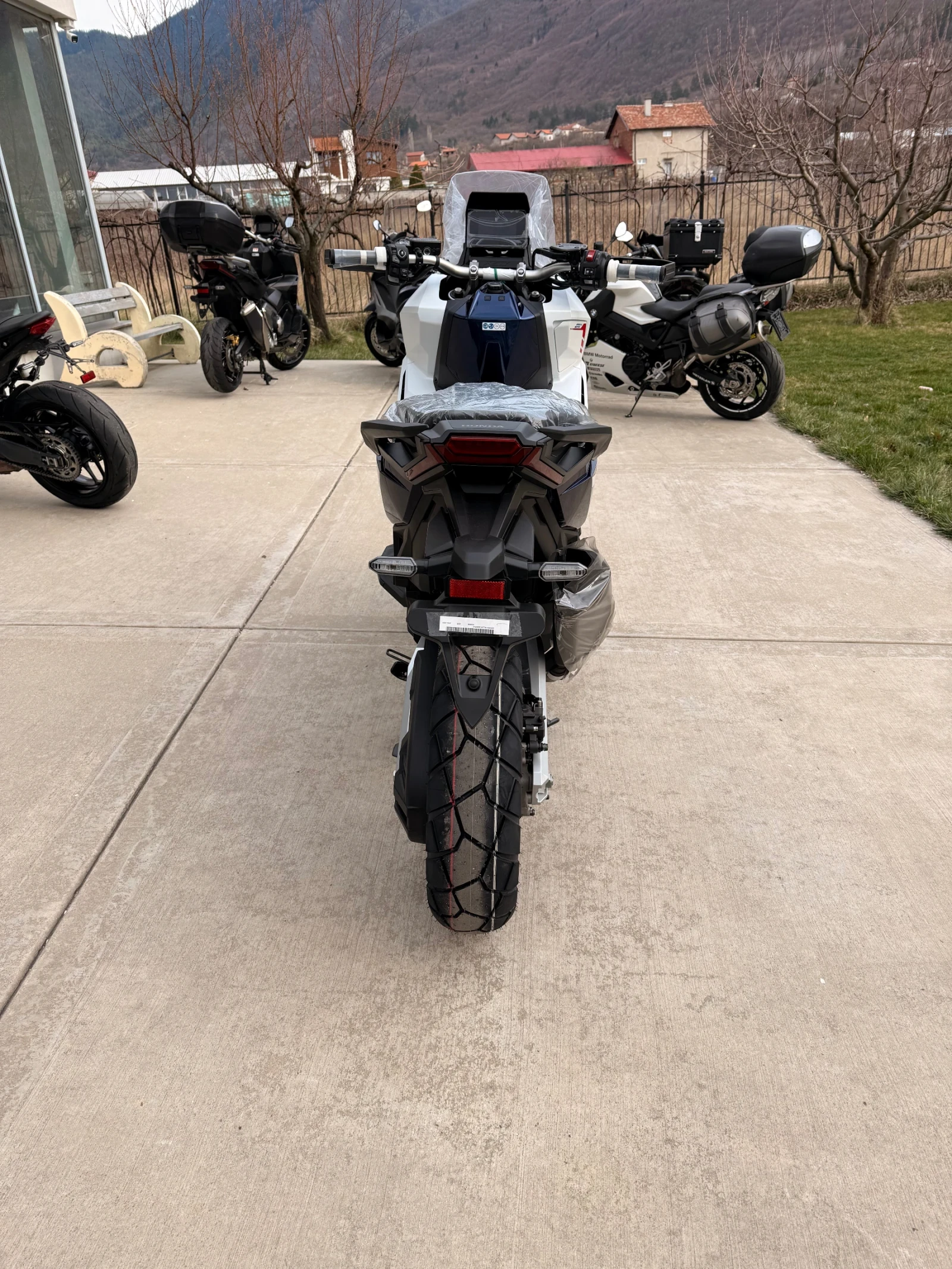 Honda X-ADV 0km 2026 limited edition , снимка 7 - Мотоциклети и мототехника - 53610193