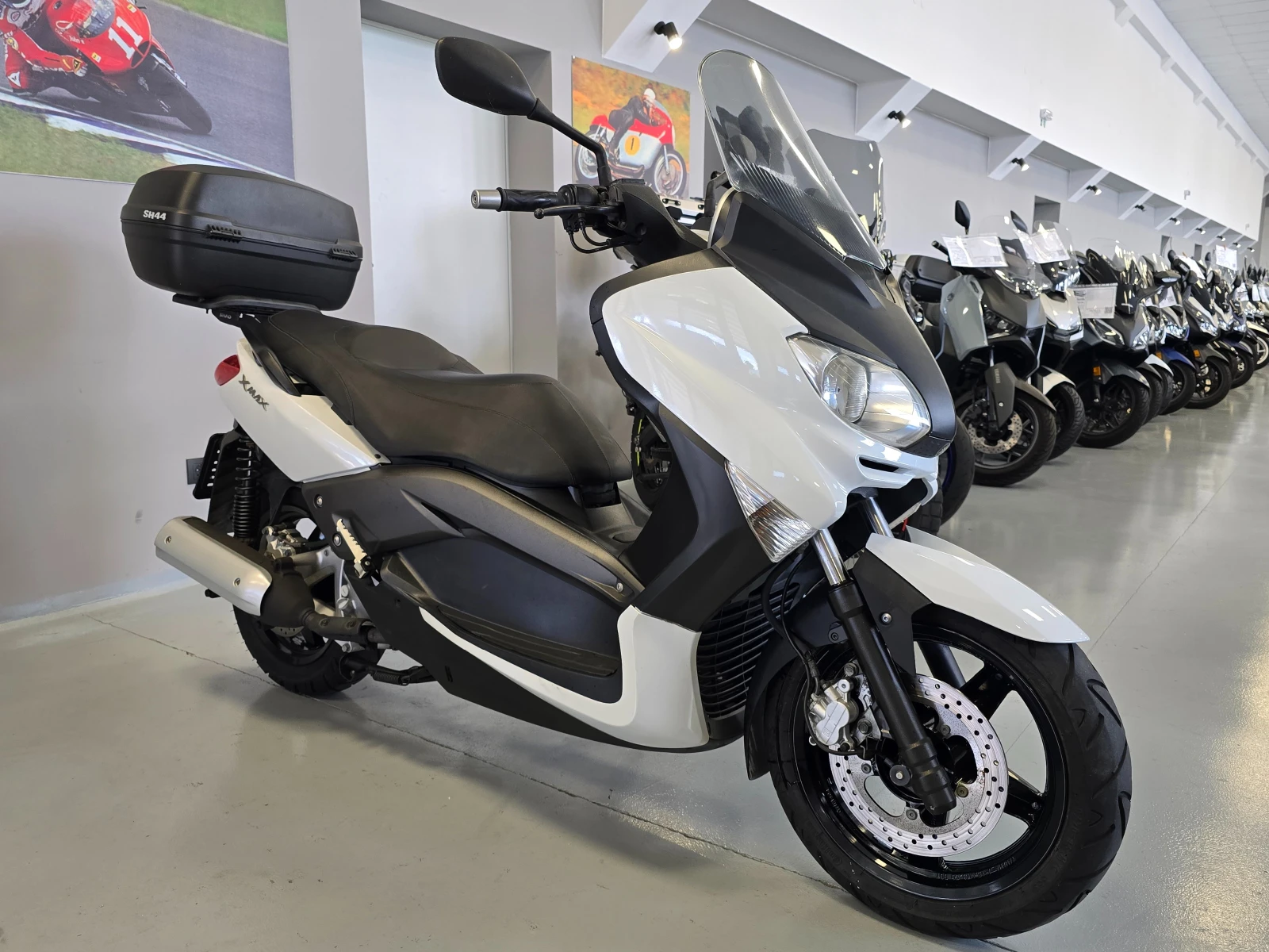 Yamaha X-max 250ie, Face!