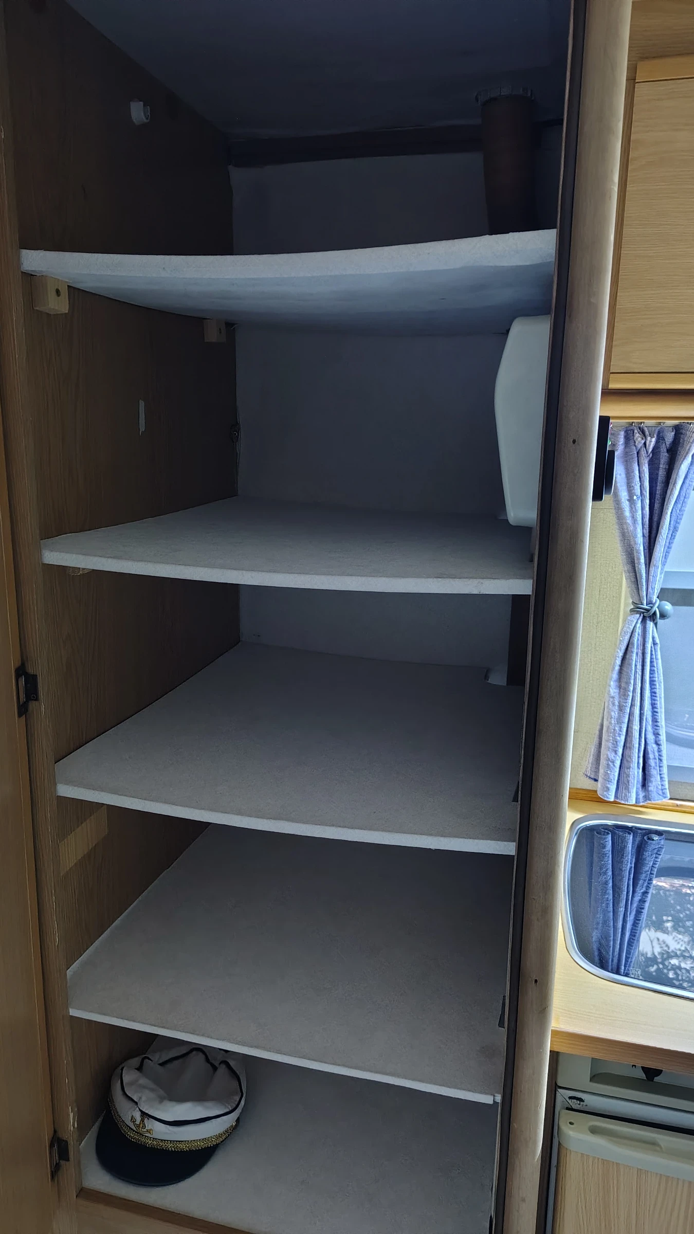 Кемпер Fiat Ducato 2.5td, снимка 13 - Каравани и кемпери - 54949433