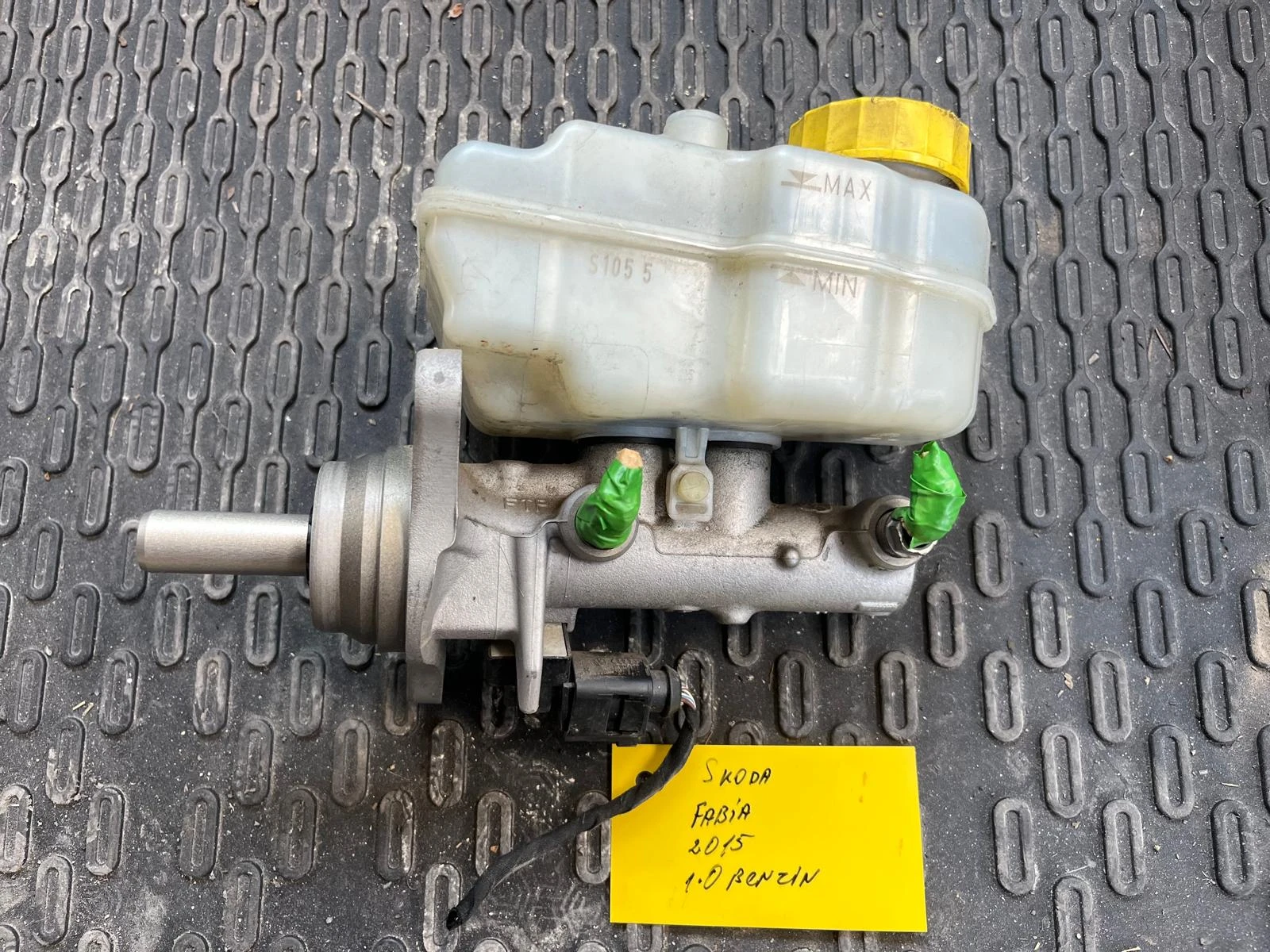   Skoda Fabia 2015 1.0  2015 | Mobile.bg   1