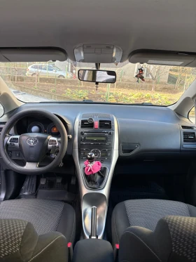 Toyota Auris 2.0 D4D126кс. , снимка 12