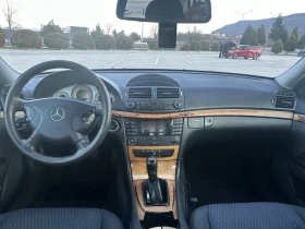Mercedes-Benz E 220, снимка 10