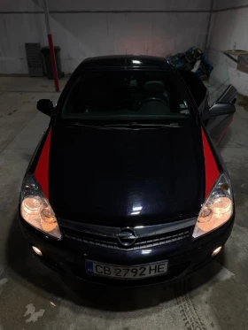 Opel Astra TwinTop 1.8 Ръчка Кабрио ГАЗ ПОДГРЕВ KEYLESS, снимка 2