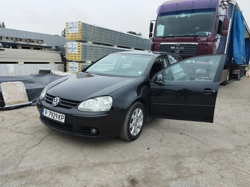 VW Golf, снимка 2 - Автомобили и джипове - 47293340