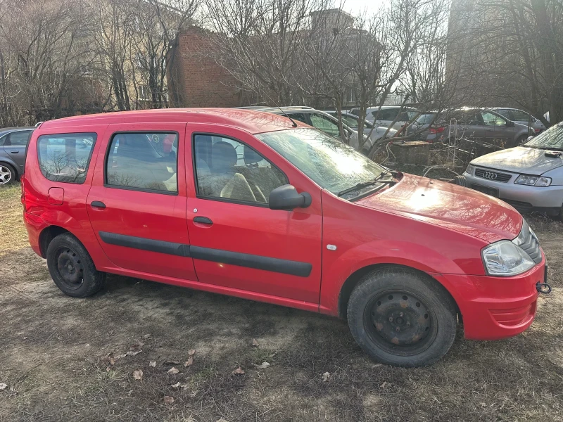 Dacia Logan 1.6i , снимка 4 - Автомобили и джипове - 48819222