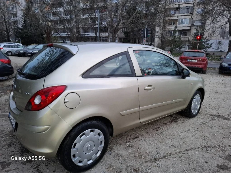 Opel Corsa 1.3 ЦДТИ, снимка 4 - Автомобили и джипове - 49503592