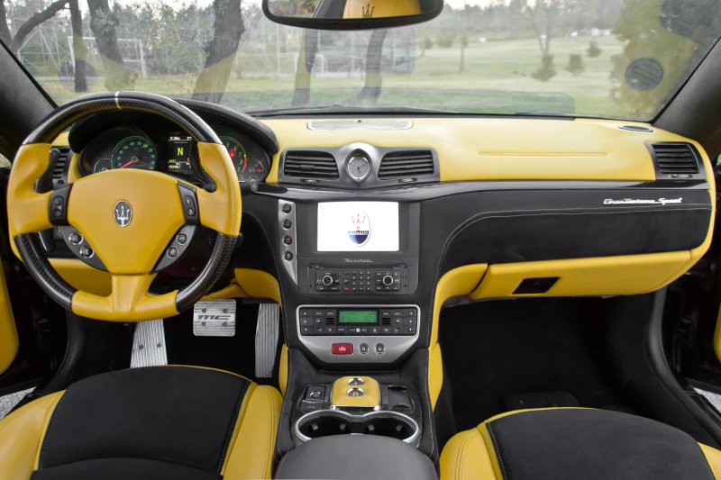 Maserati GranTurismo MC-Sport 4.7 470кс, снимка 11 - Автомобили и джипове - 51905358