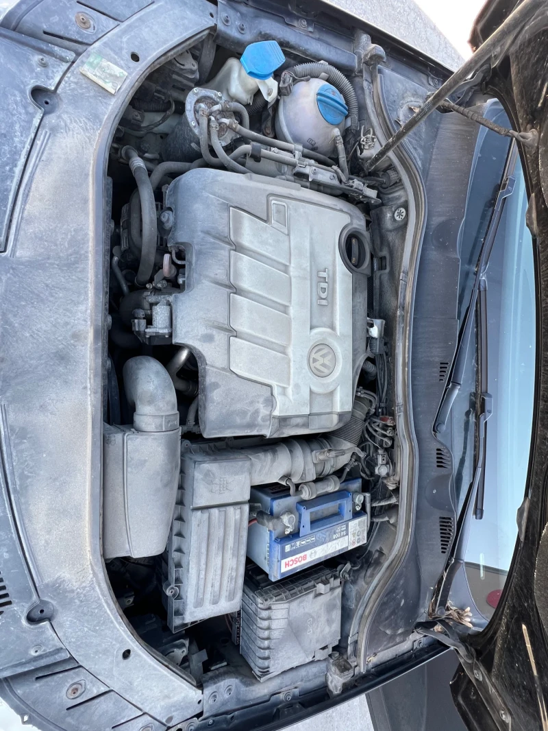 VW Passat B6 2.0TDI, снимка 10 - Автомобили и джипове - 52645636