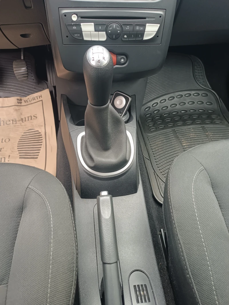 Renault Clio 1, 2i, КОЛЕДНА ПРОМОЦИЯ, Перфектно, ЛИЗИНГ , снимка 7 - Автомобили и джипове - 51708769