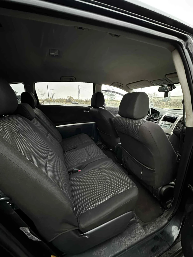 Toyota Corolla verso 2.2 177 D-4D, снимка 14 - Автомобили и джипове - 52417355