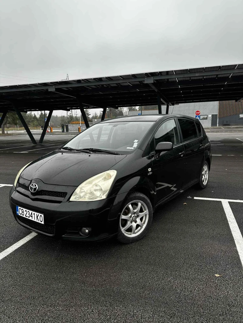 Toyota Corolla verso 2.2 177 D-4D, снимка 2 - Автомобили и джипове - 52417355