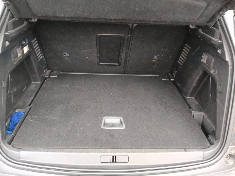 Peugeot 3008, снимка 17 - Автомобили и джипове - 53426565