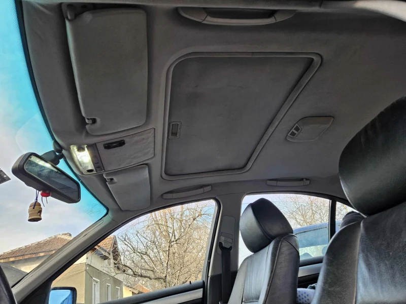 BMW 330, снимка 7 - Автомобили и джипове - 53477735