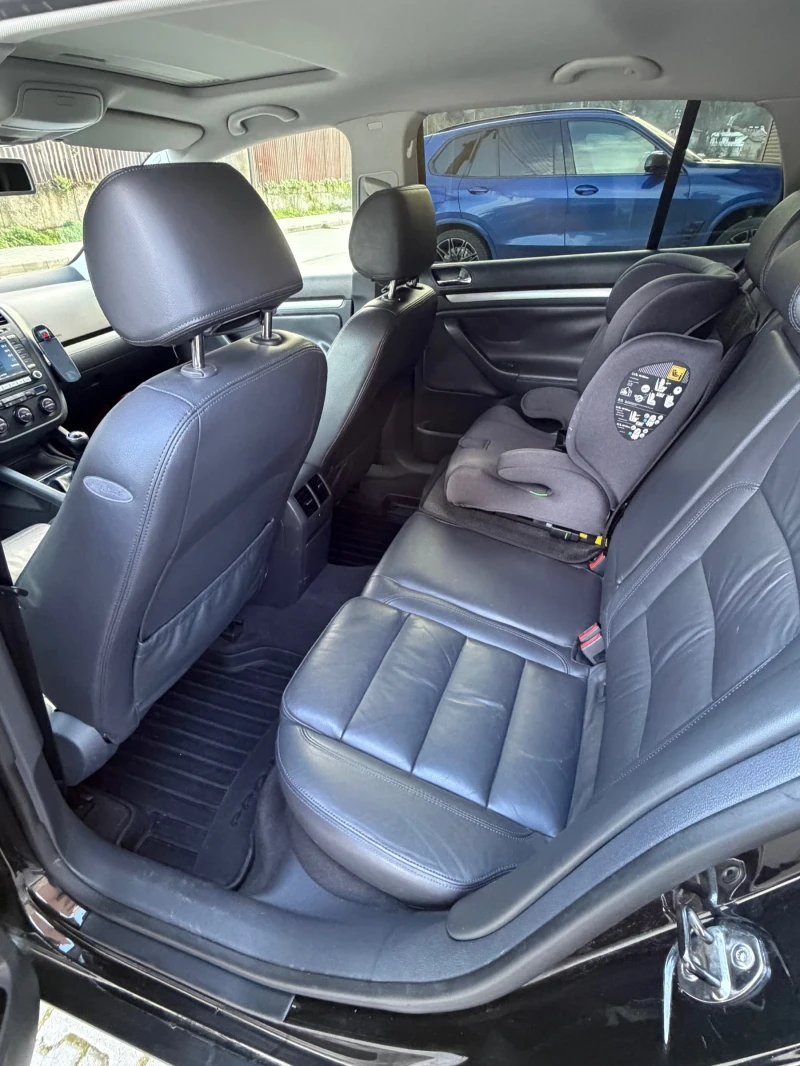 VW Golf 2.0 Tdi Highline, снимка 7 - Автомобили и джипове - 53597489