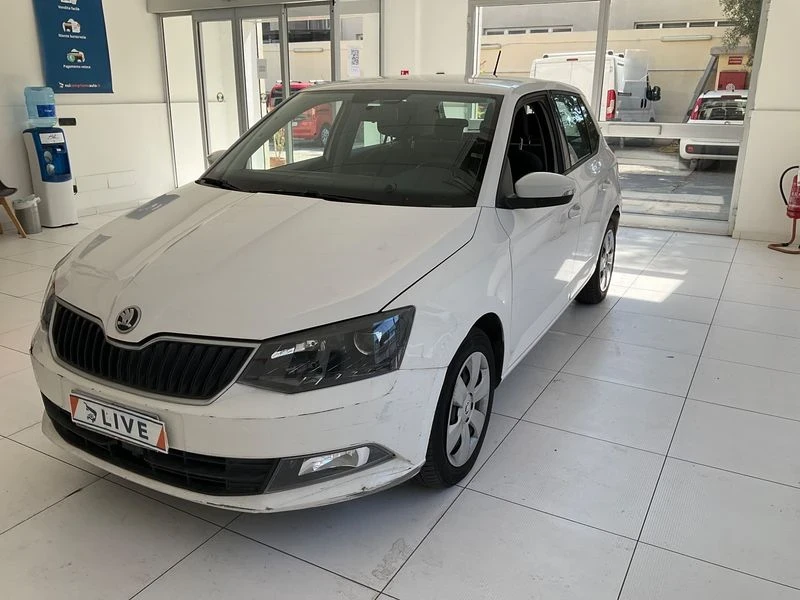 Skoda Fabia, снимка 1 - Автомобили и джипове - 48721069