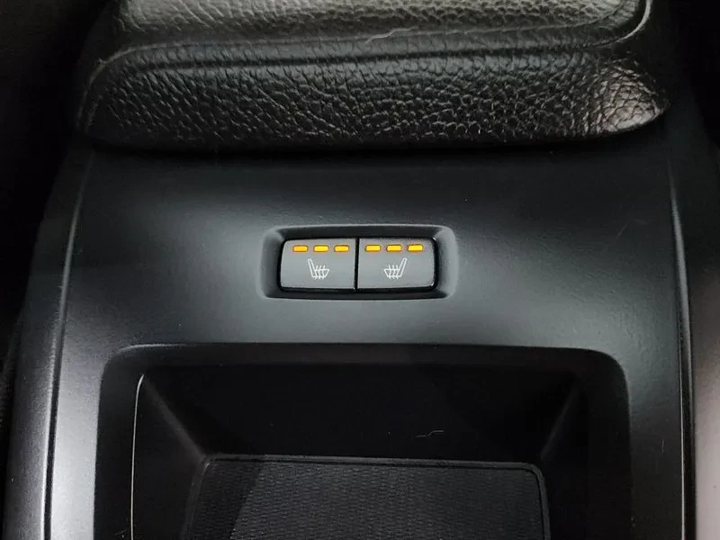 Volvo S60 3Rd Generation T5 Momentum, снимка 12 - Автомобили и джипове - 55376590