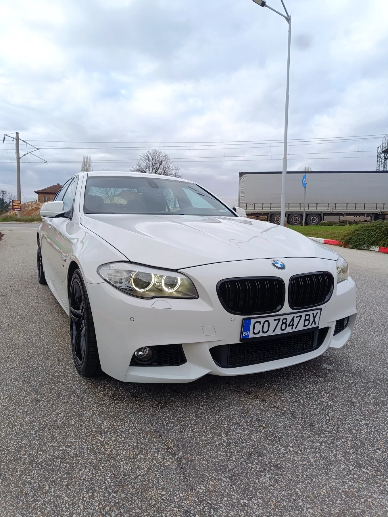 BMW 525 BMW F10 525d  3. 0 / 204 к. с., снимка 1