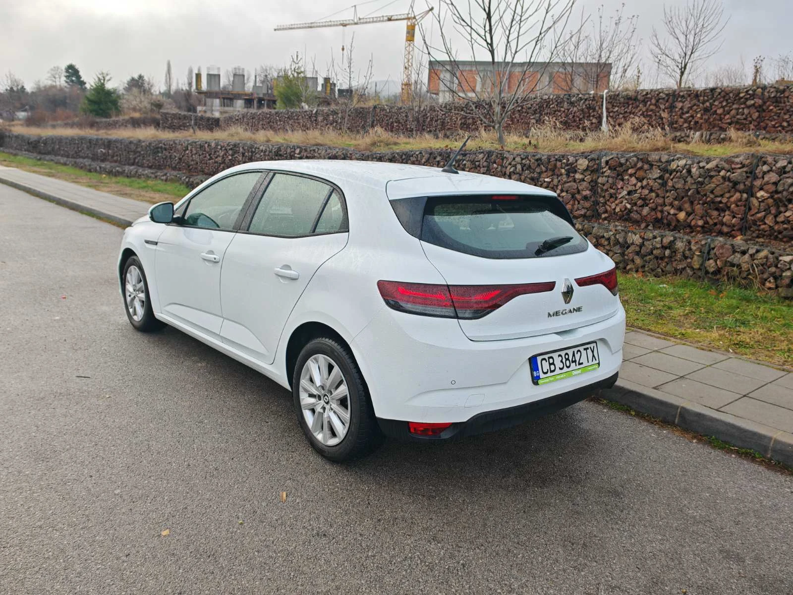 Renault Megane IV, 1990лв за получаване, 1.3TCe hatch-Equilibre - изображение 7