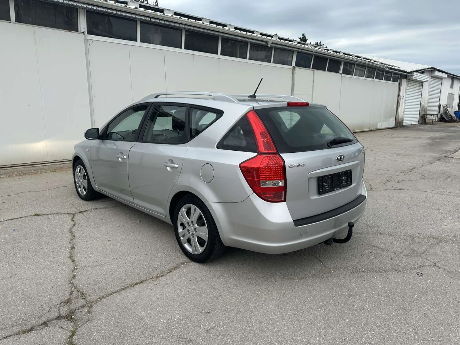 Kia Ceed 1.6  - изображение 7
