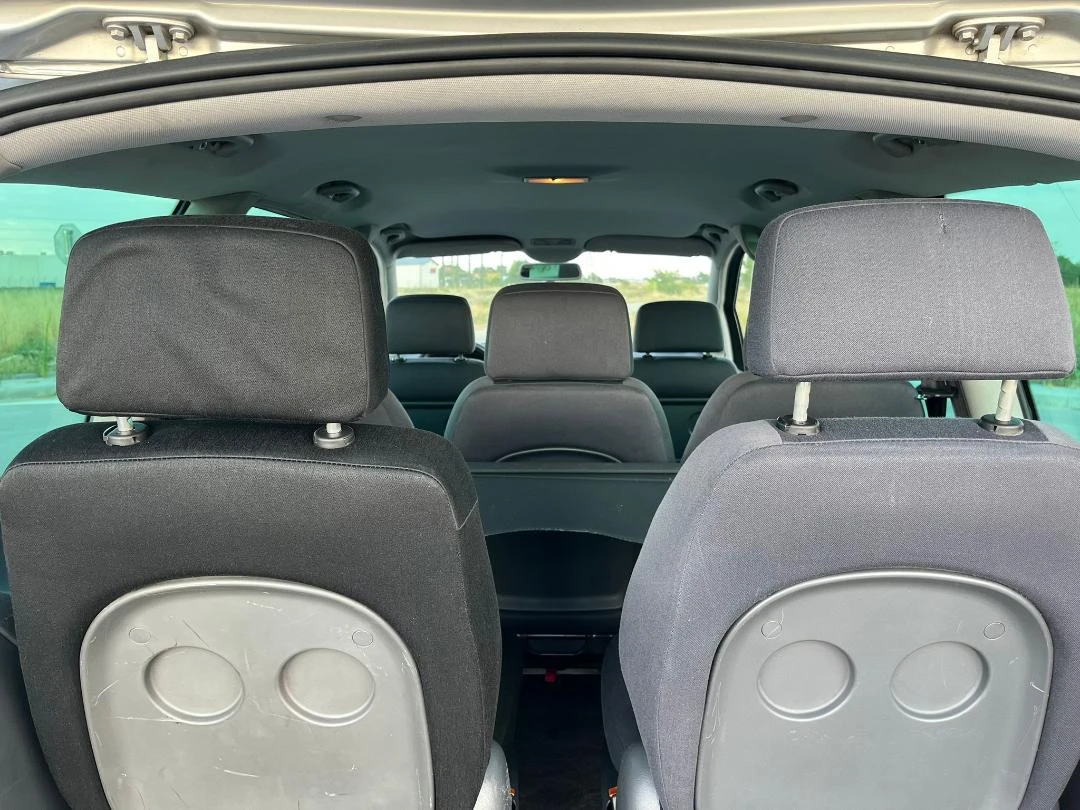 Seat Alhambra ПЕРФЕКТЕН 1.9 TDi 115 KC 6CK 4X4 7 MЕСТА - изображение 8