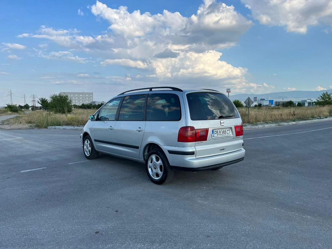 Seat Alhambra ПЕРФЕКТЕН 1.9 TDi 115 KC 6CK 4X4 7 MЕСТА - изображение 6