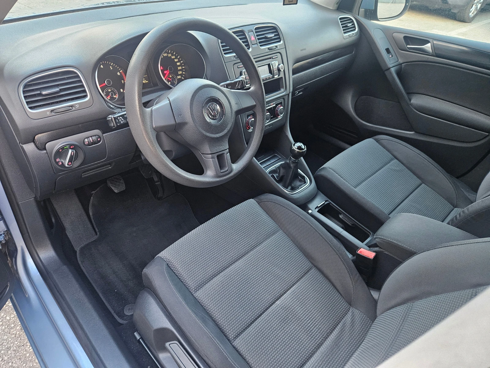 VW Golf VI 1.6i (102 Hp) - изображение 9