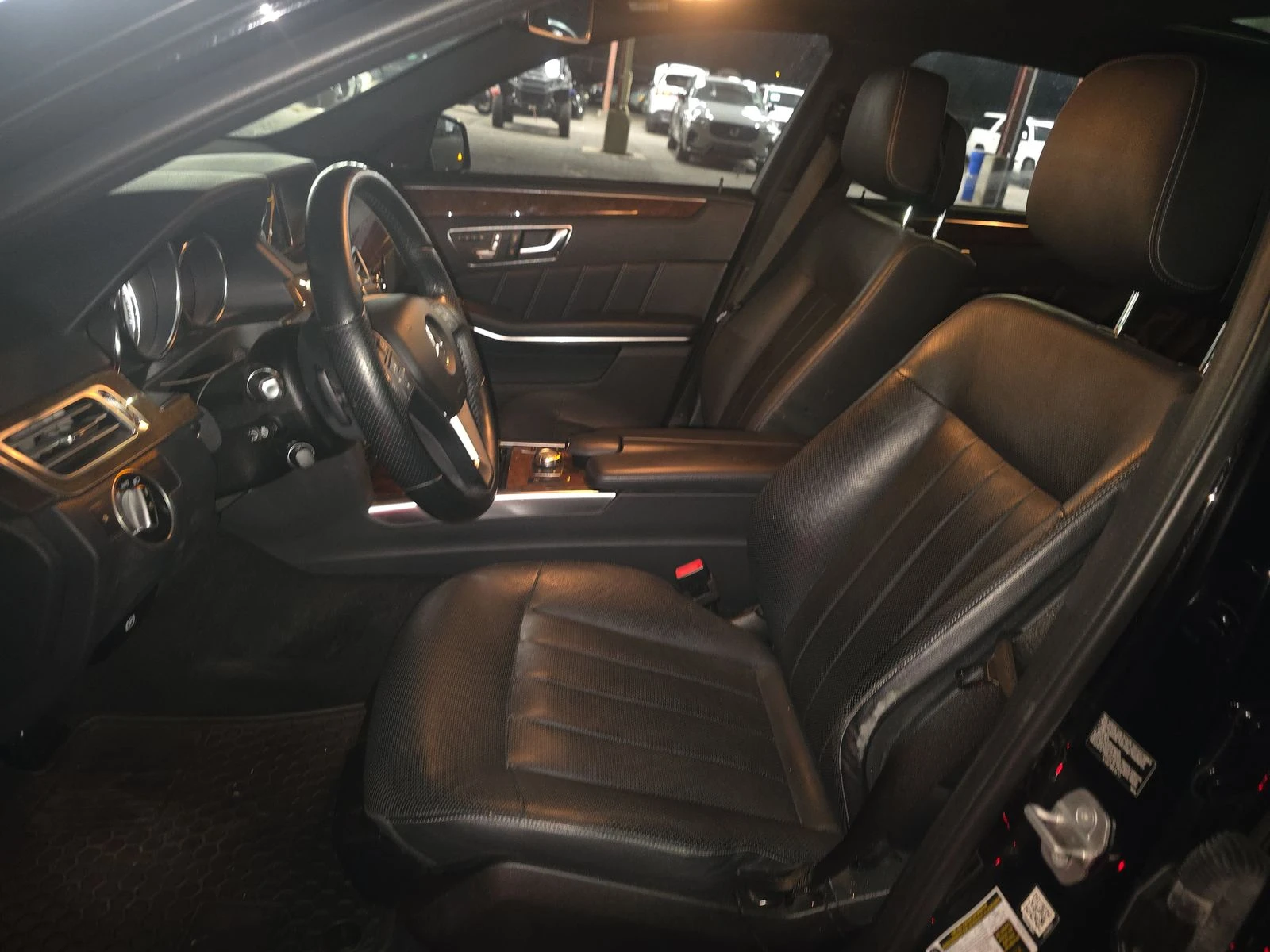 Mercedes-Benz E 500 4MATIC* DISTRONIC* KEYLESS* Lane Keeping* Blind Sp | Mobile.bg   11