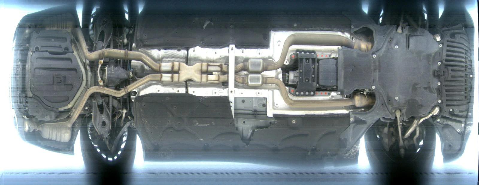 Mercedes-Benz E 500 4MATIC* DISTRONIC* KEYLESS* Lane Keeping* Blind Sp | Mobile.bg   13