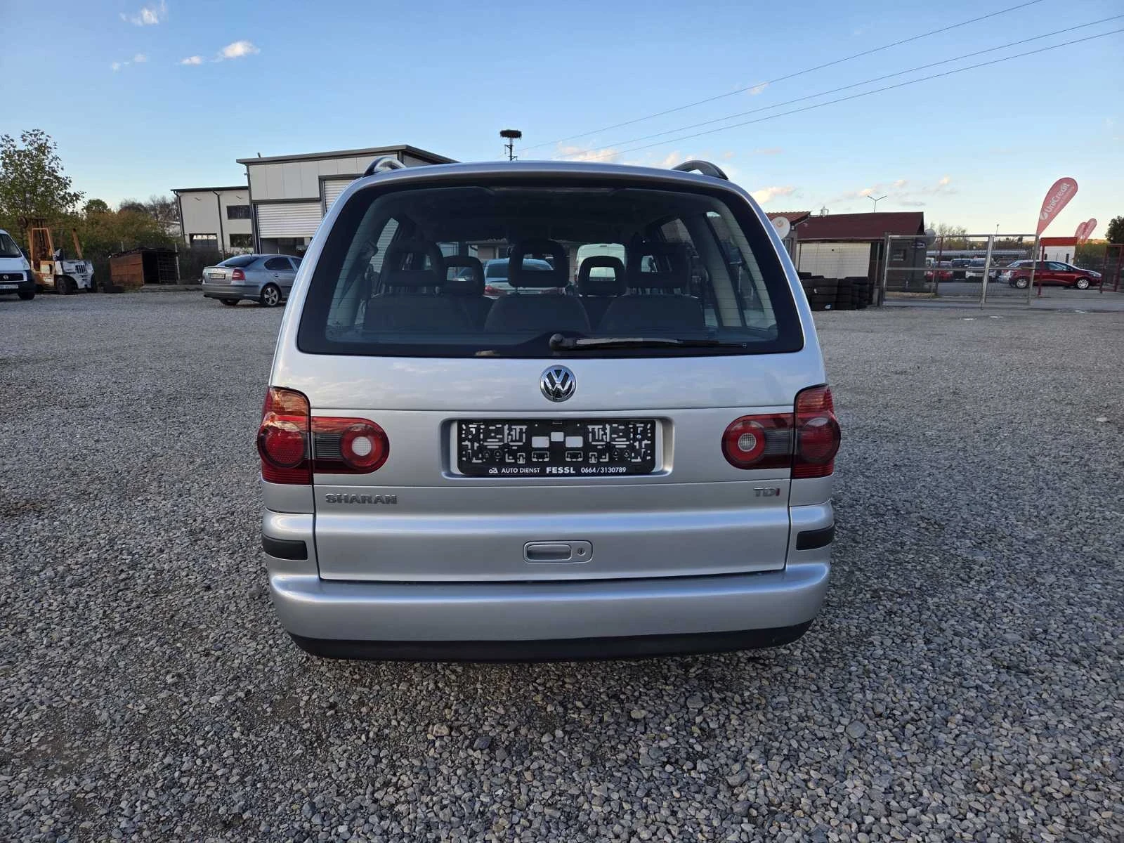 VW Sharan 1.9TDI-116PS-6+ 1 | Mobile.bg — изображение 6