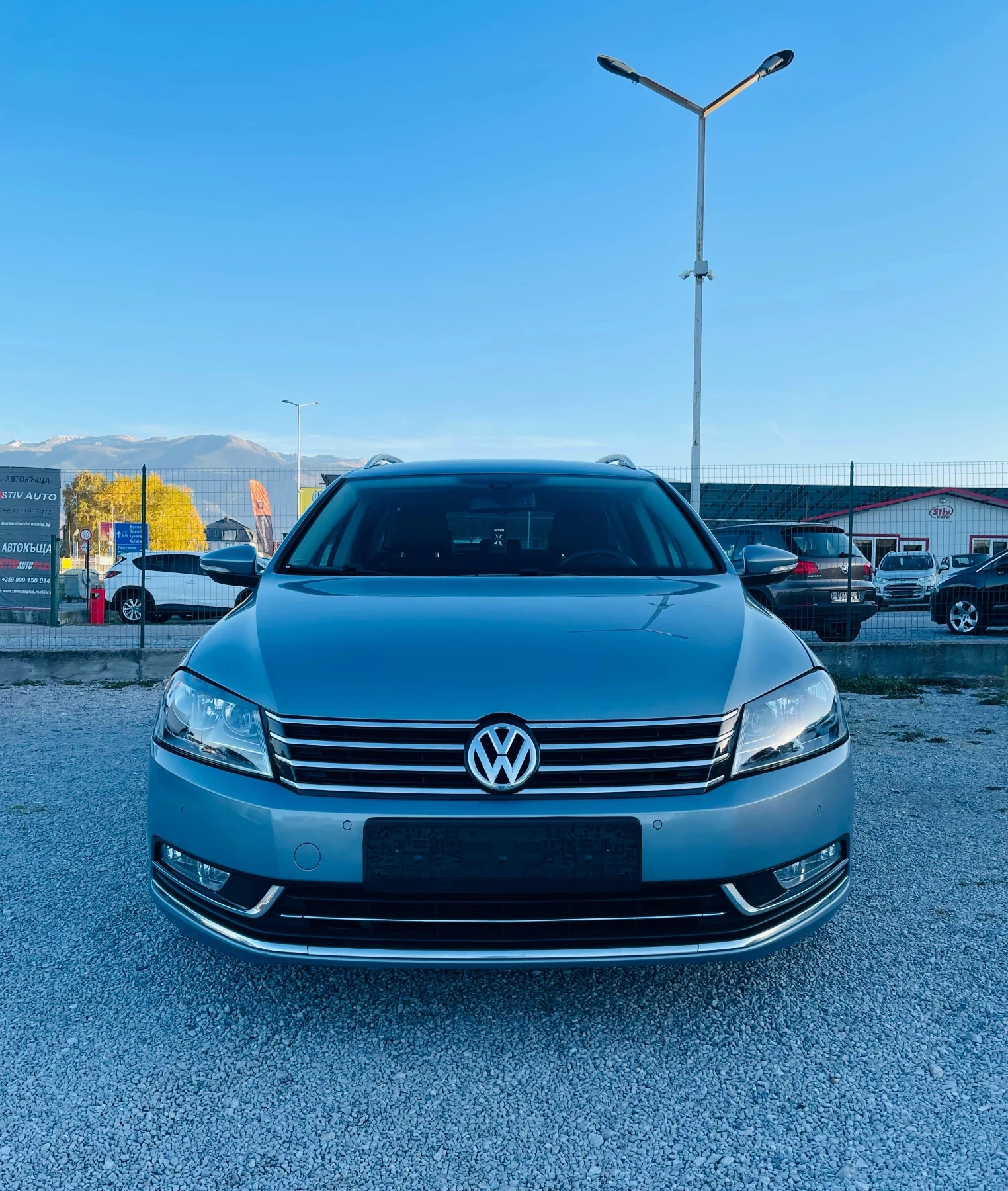 VW Passat 2.0 TDI Кожа* Навигация* Подгрев* Сервизна книжка - изображение 2