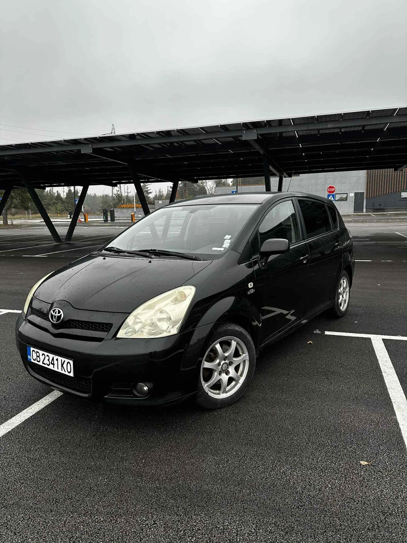 Toyota Corolla verso 2.2 177 D-4D - изображение 2