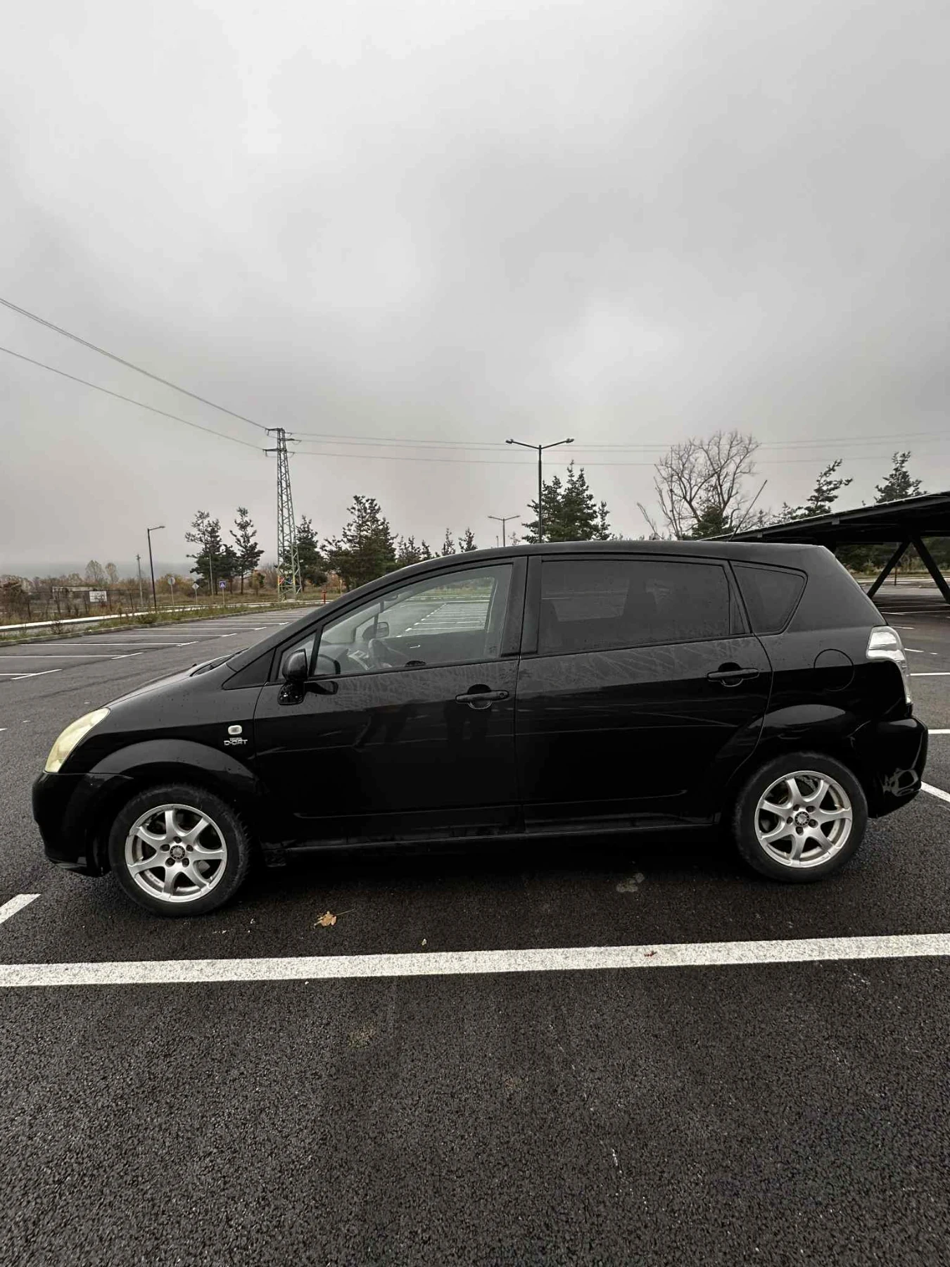 Toyota Corolla verso 2.2 177 D-4D - изображение 7