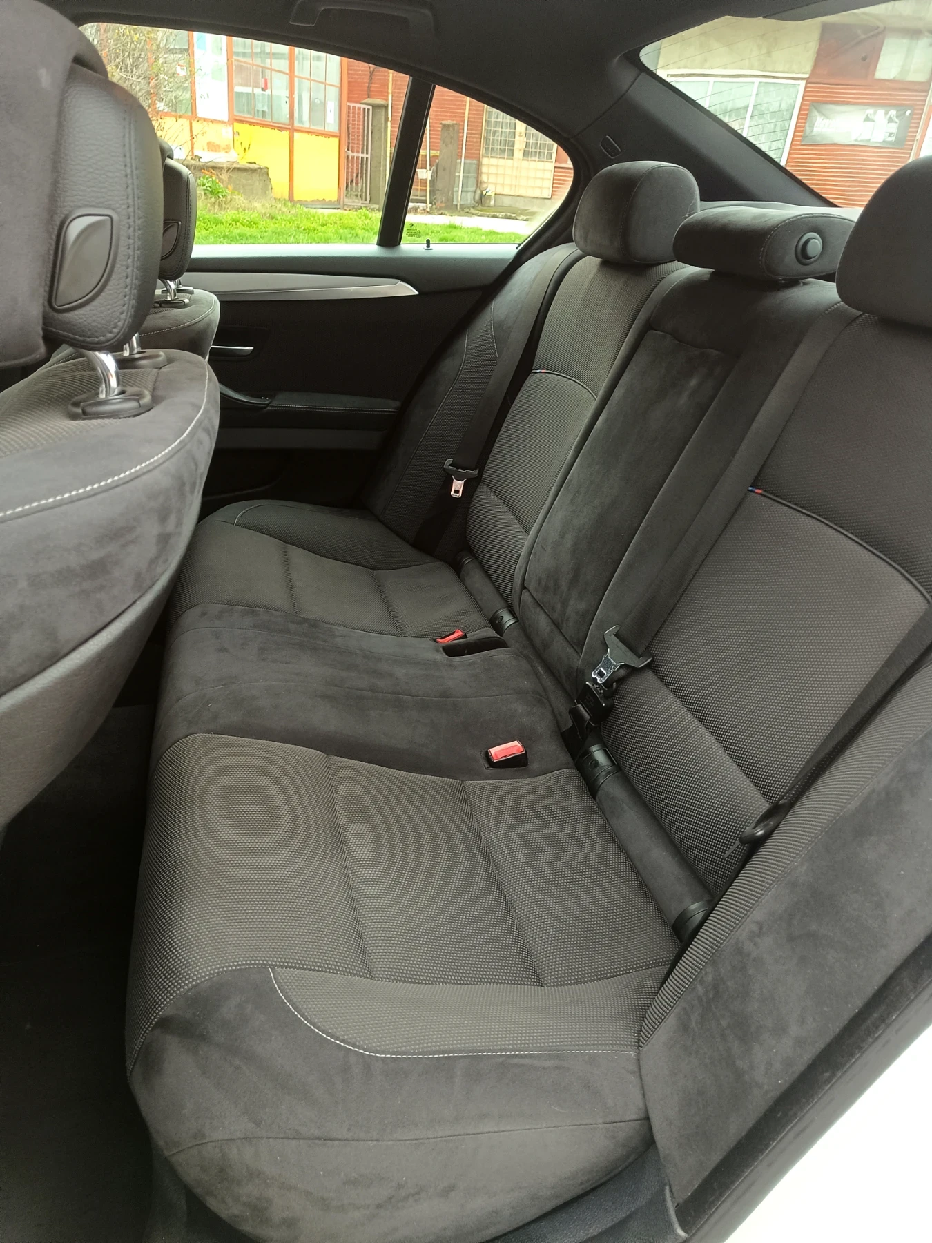 BMW 525 BMW F10 525d  3. 0 / 204 �. �. | Mobile.bg � ����������� 14