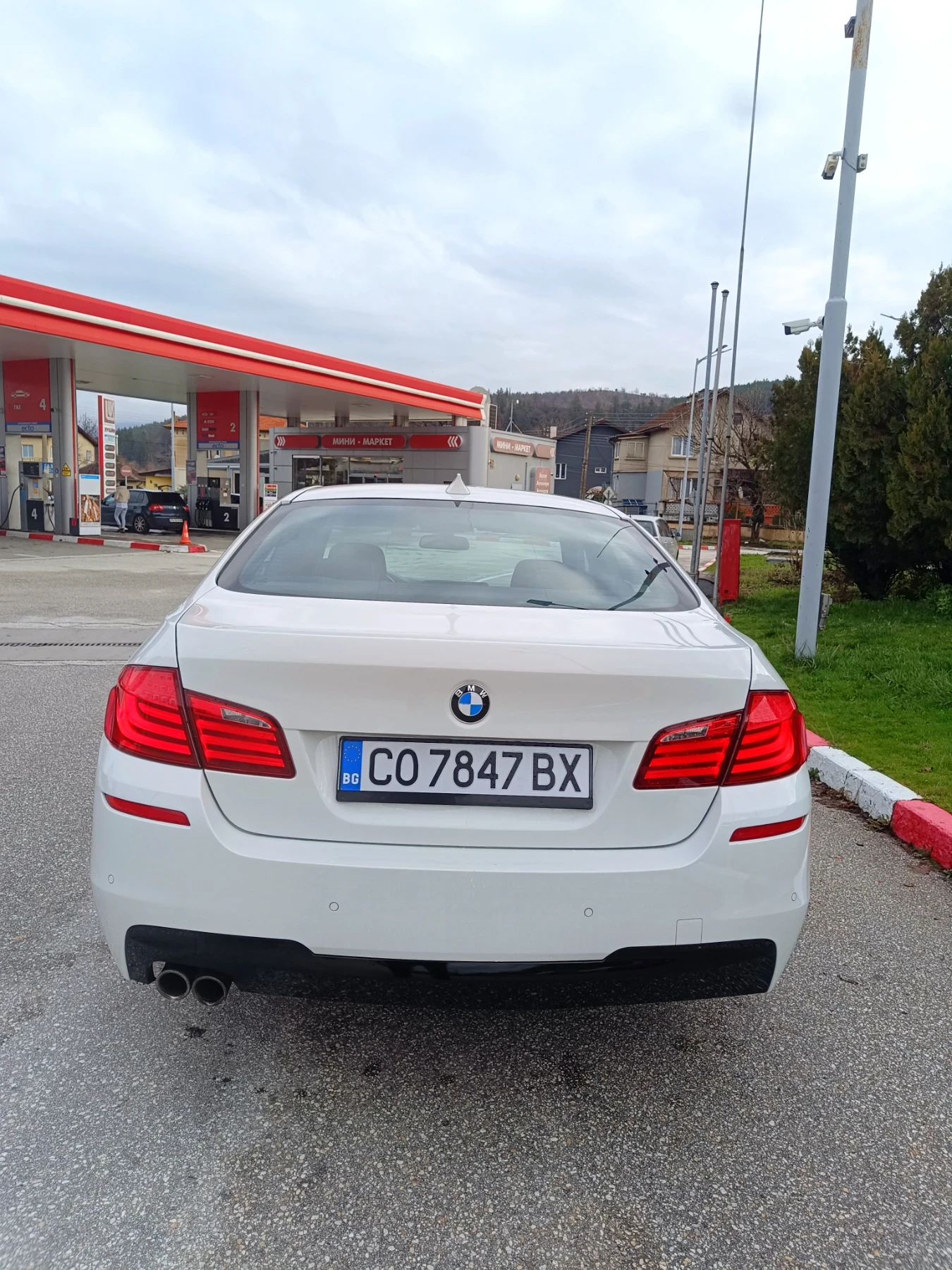 BMW 525 BMW F10 525d  3. 0 / 204 к. с. - изображение 9