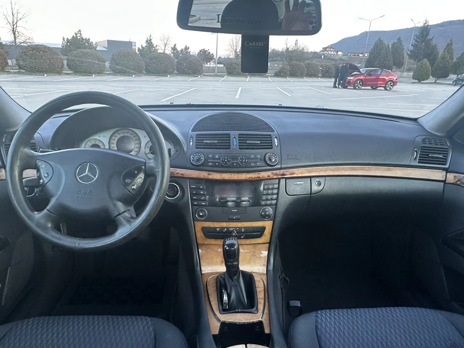 Mercedes-Benz E 220  - изображение 10